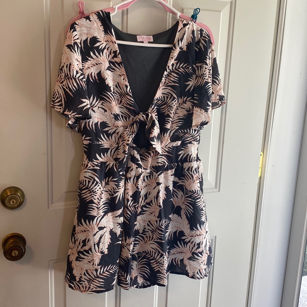 Pinklily keyhole romper!